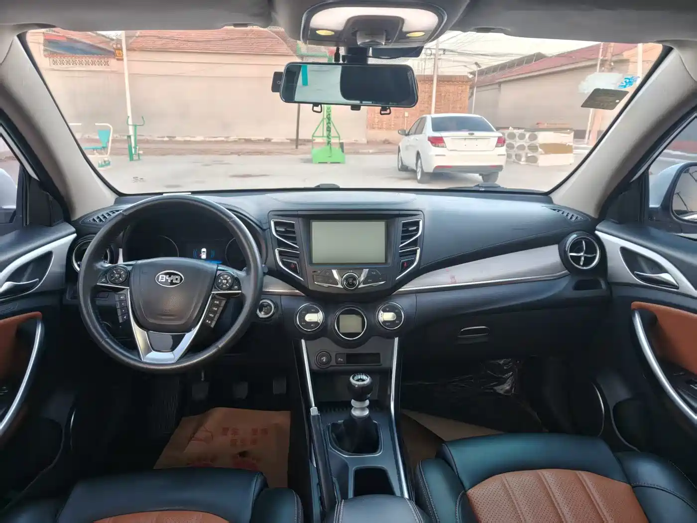 BYD Song 2016 1.5TI Manual Premium фото 9
