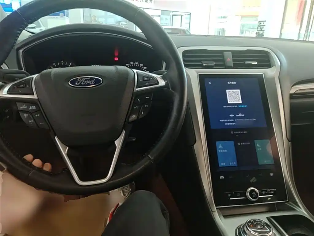 FORD MONDEO