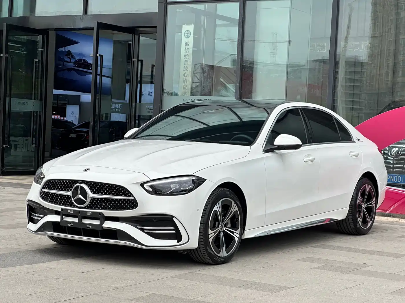 Mercedes-Benz C-Class 2024 C 260 L 4MATIC Sport фото 3