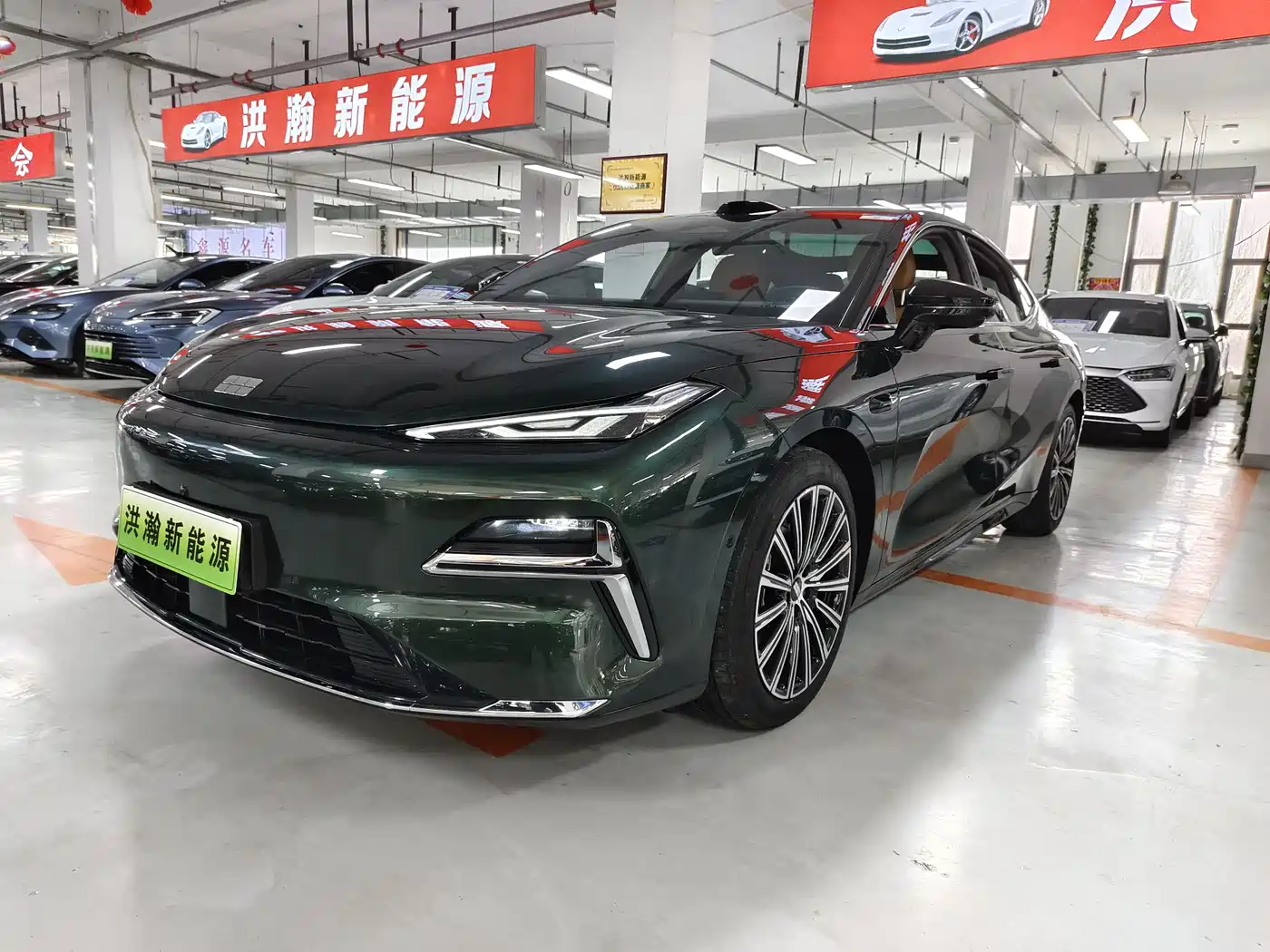 Geely Galaxy Galaxy Xingyao 8 2025 130km EM-P Starship Edition