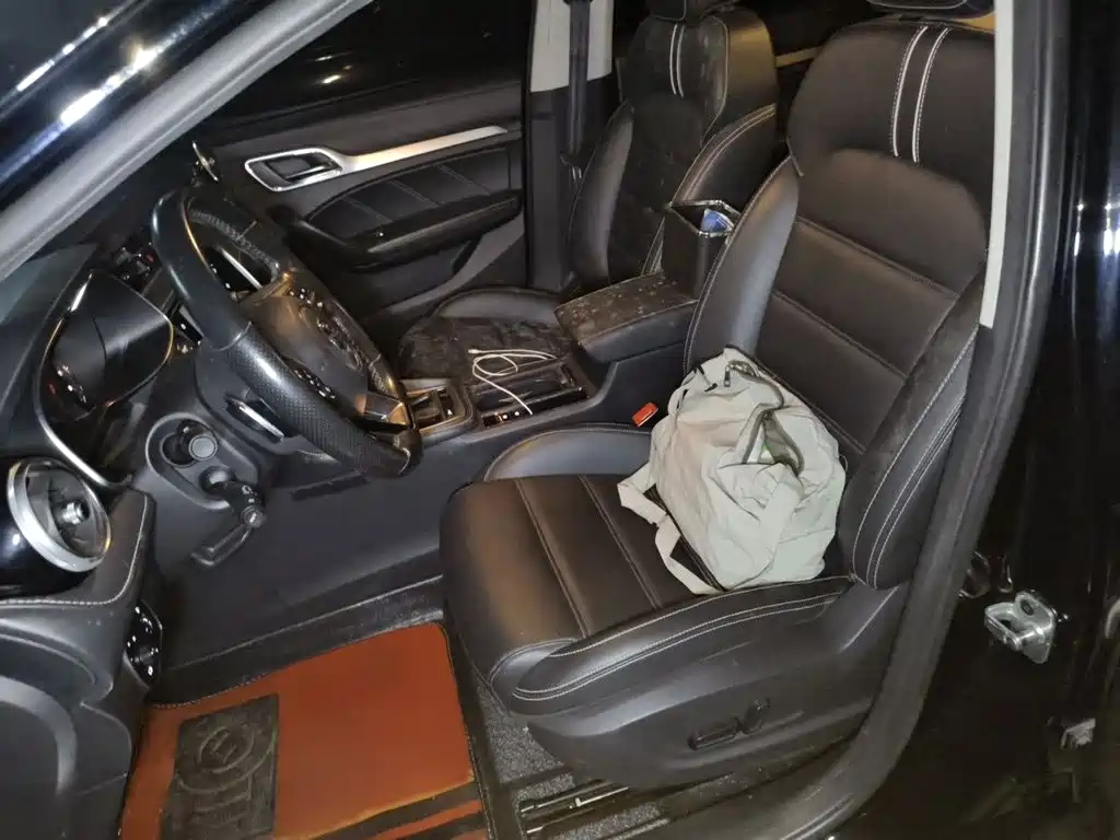 MG MG6 2018 2017 20T Automatic Luxury Smart Connect Version (China V)