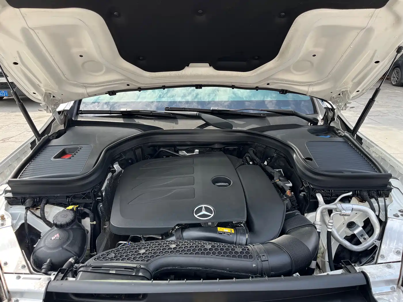 Mercedes-Benz GLC 2021 GLC 300 L 4MATIC Sporty фото 12