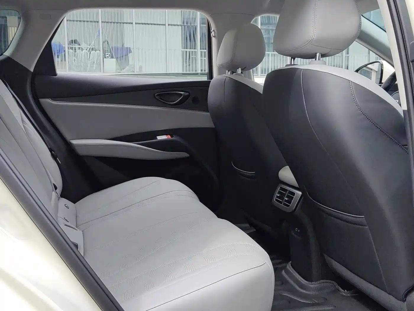 BYD Seal 06 DM-i Touring 2026