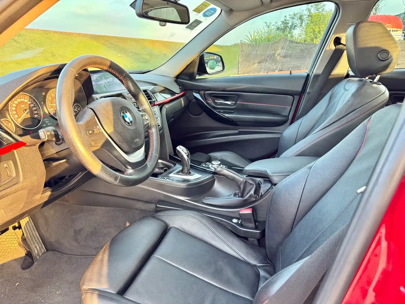 BMW 3 Series (Import) 2013 Facelift 320i Sport Design Package фото 11