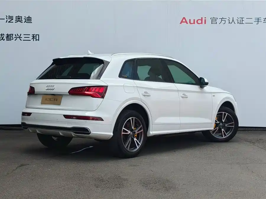 Audi Q5L 2018 40 TFSI Premium Fashion China VI фото 4
