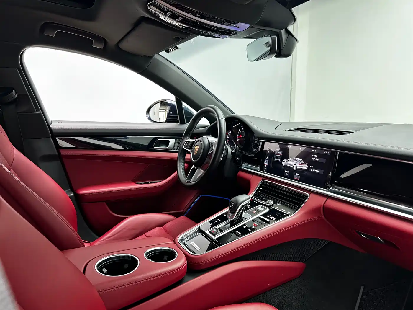 Porsche Panamera 2021 Panamera 4 Executive Long Wheelbase 2.9T фото 22