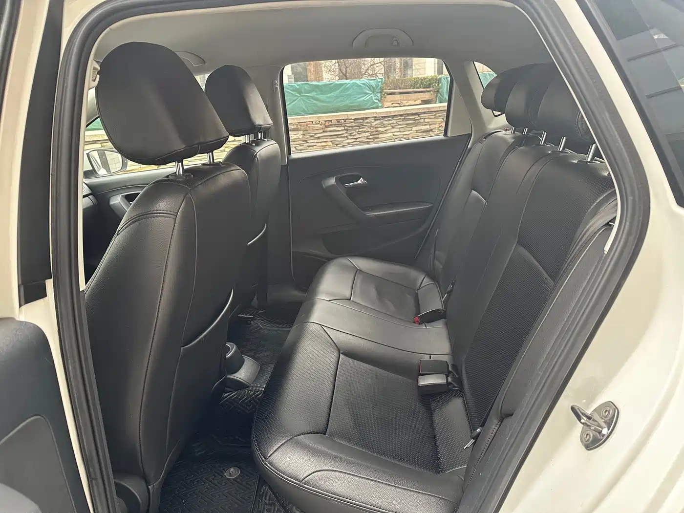 Volkswagen Polo 2018 1.5L Auto Safe Drive фото 5