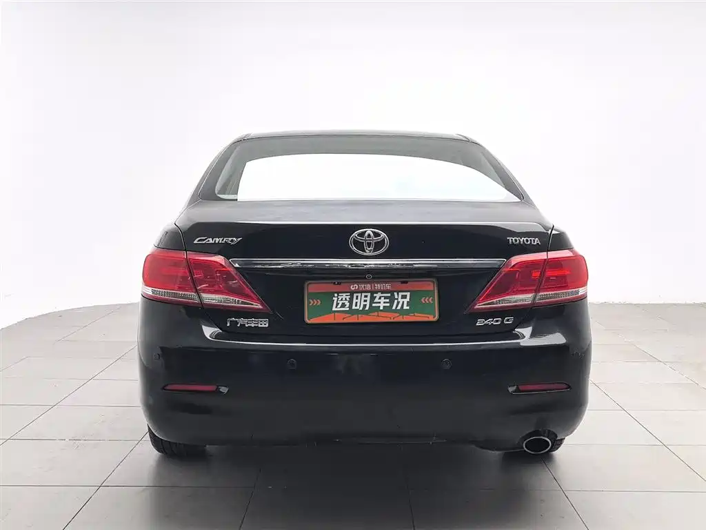 Toyota Camry 2010 240G Luxury Edition фото 4