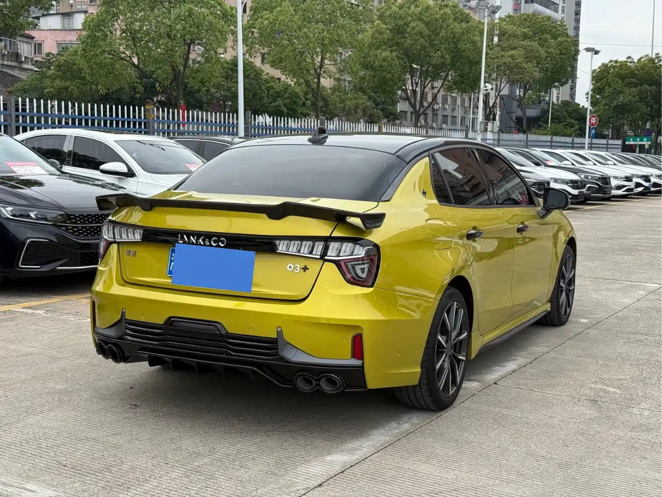 Lynk & Co 03 2021 03+ 2.0TD Auto Wind Rider Edition фото 4