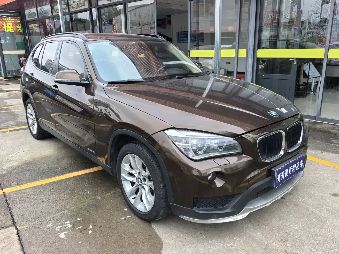 BMW X1 2014 sDrive18i Leading Edition фото 3