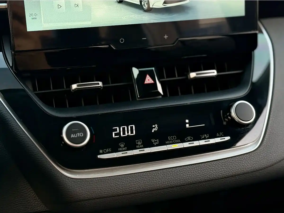 Toyota Levin 2024 Smart Hybrid 1.8L Luxury Edition фото 20
