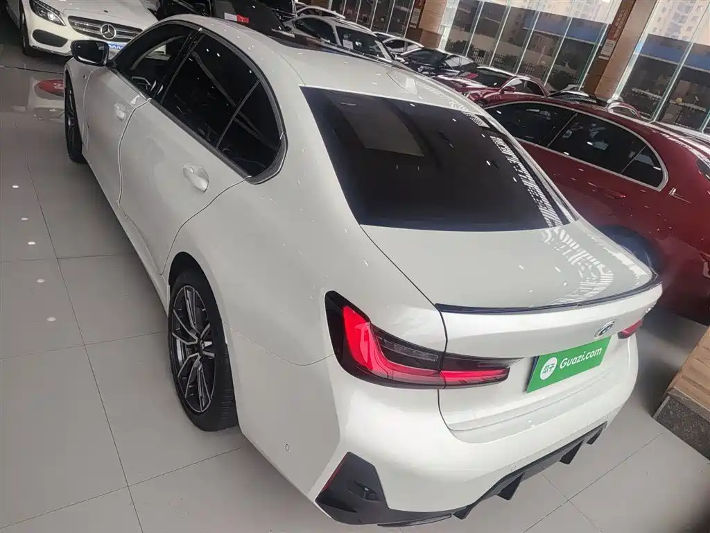 BMW 3 Series 2025 325Li M Sport Package фото 6
