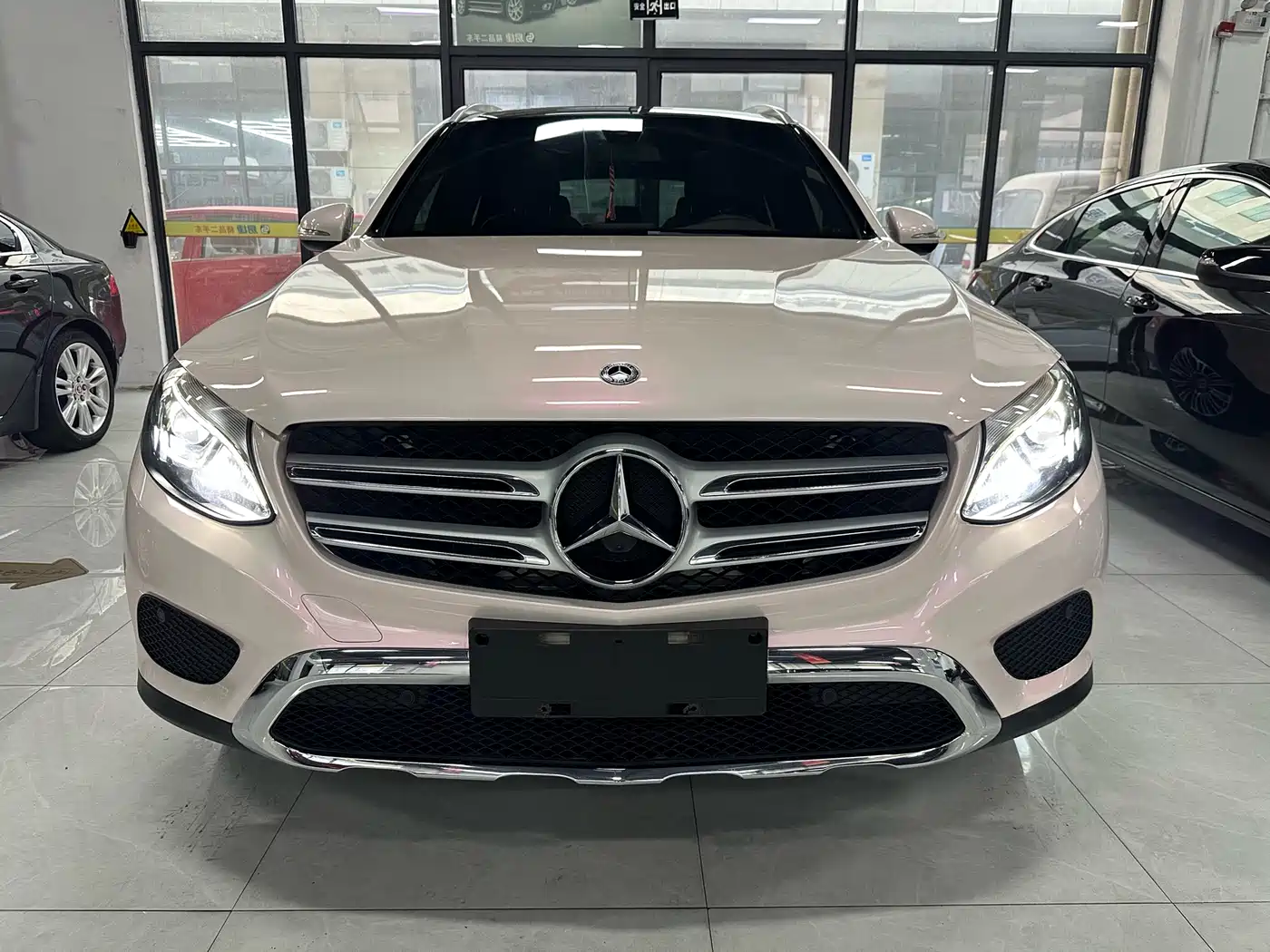 Mercedes-Benz GLC 2018 GLC 200 4MATIC фото 4