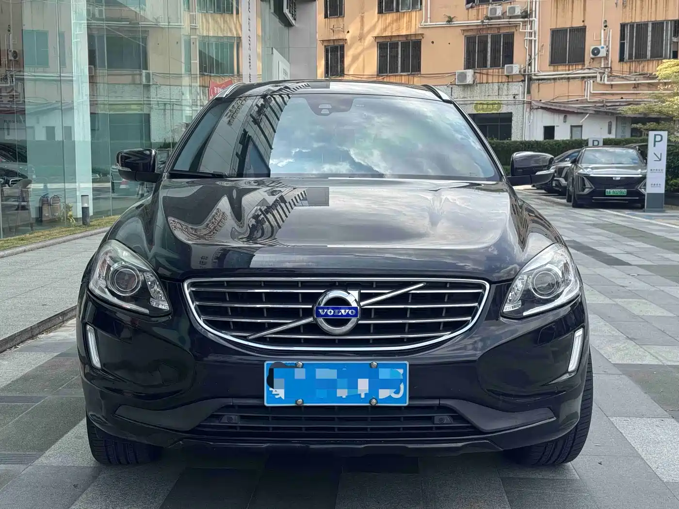 صورة 2 - Volvo XC60