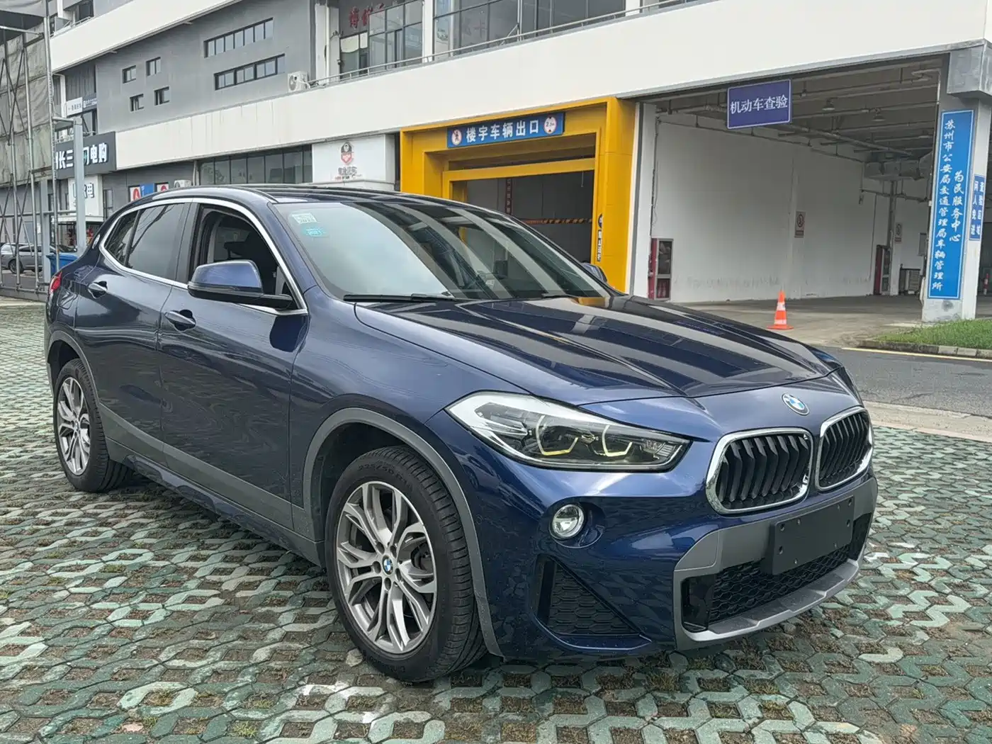 BMW X2 (Import) 2019 2019 sDrive25i Leading M Off-Road Package China VI