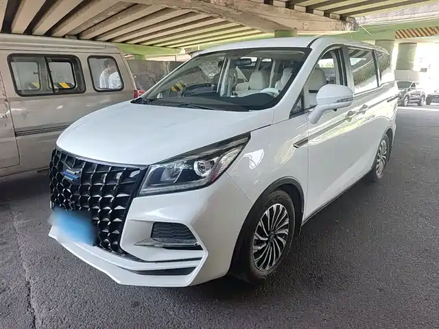  Changan Oshan Changan Oushang Kosai 2022 1.5T Automatic Business Edition
