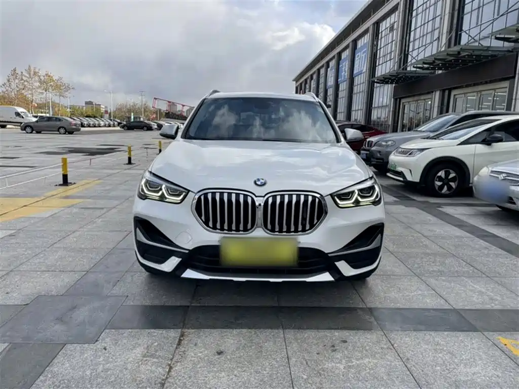 BMW X1 2021 xDrive25Li Exclusive фото 22