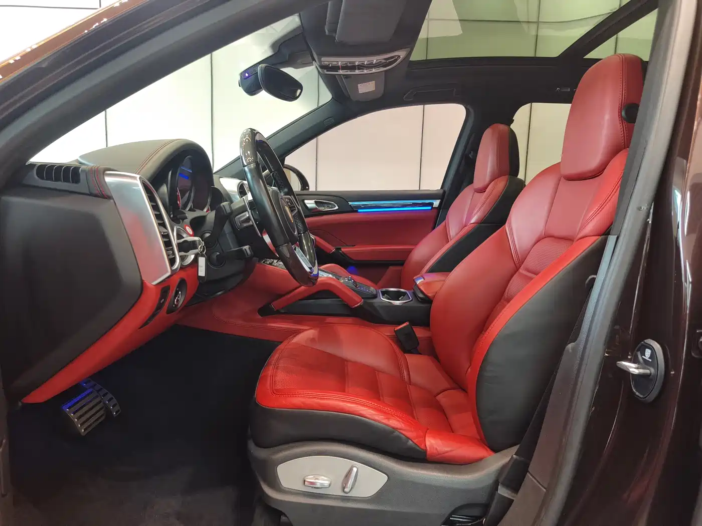 Porsche Cayenne 2016 Cayenne Platinum Edition 3.0T фото 5