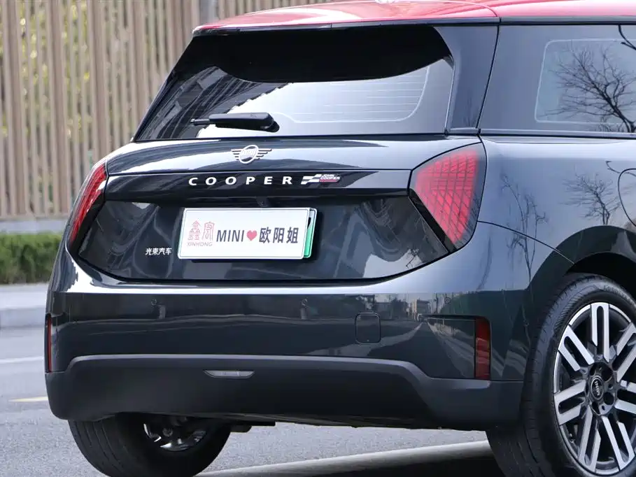 MINI ELECTRIC  COOPER