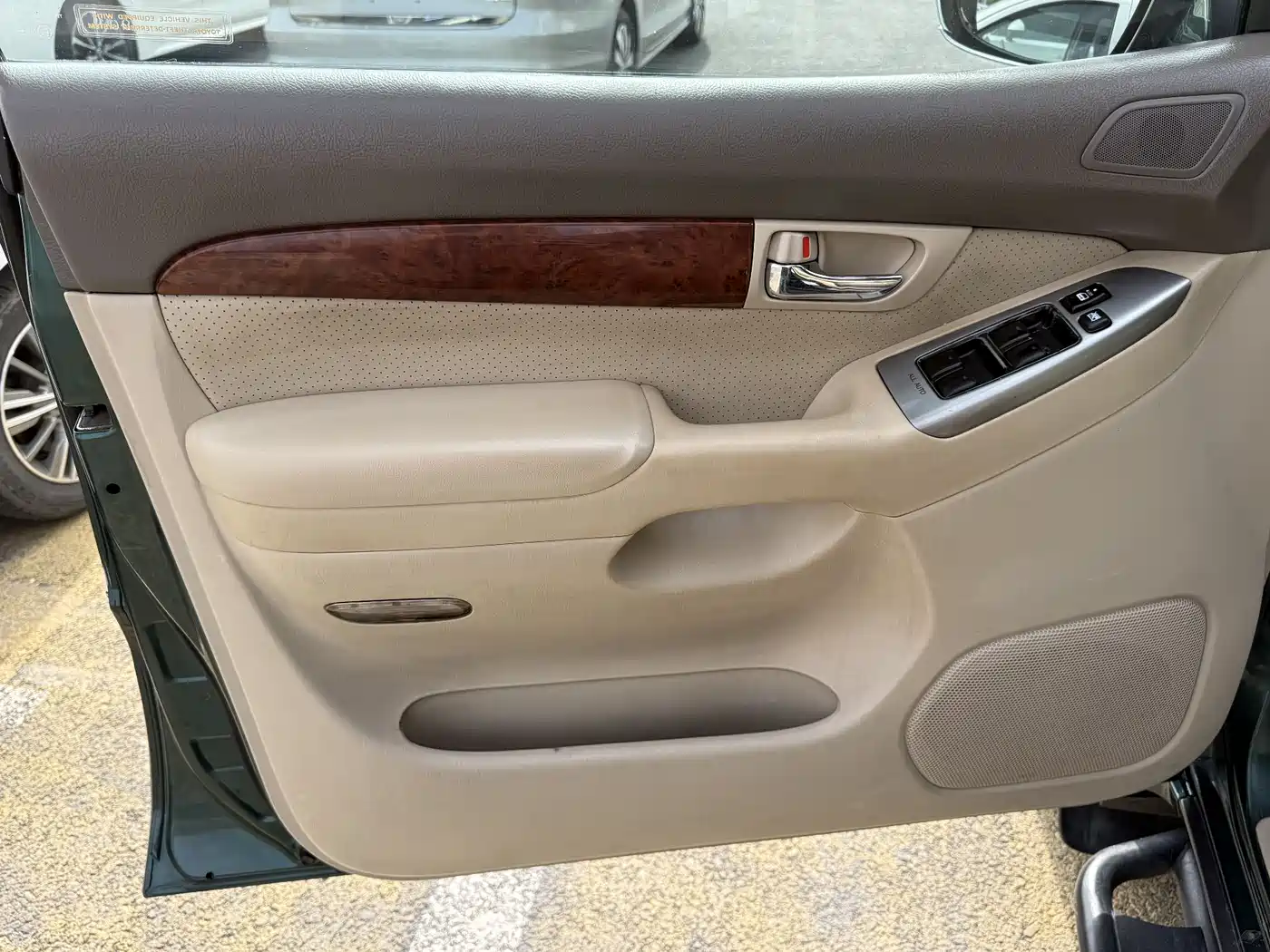 Toyota Prado (Import) 2004 VX 4.0 фото 10