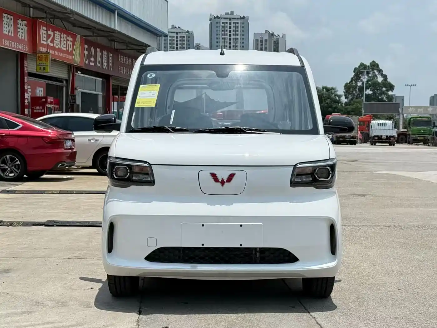 Wuling Motors Wuling Zhiguang NEV 2026 2025 Model 305km Base Version