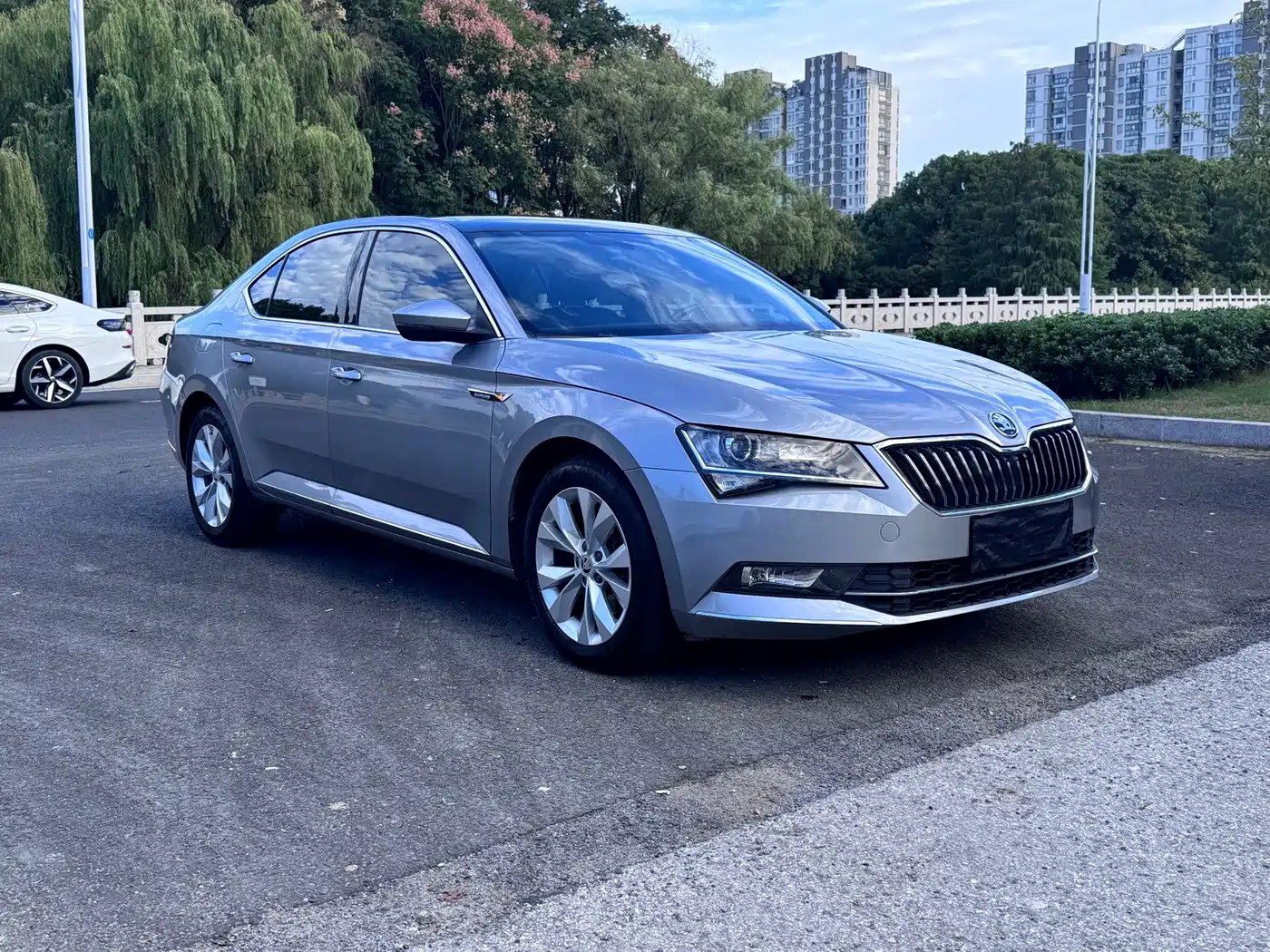Škoda Superb 2016 — пригон из Китая