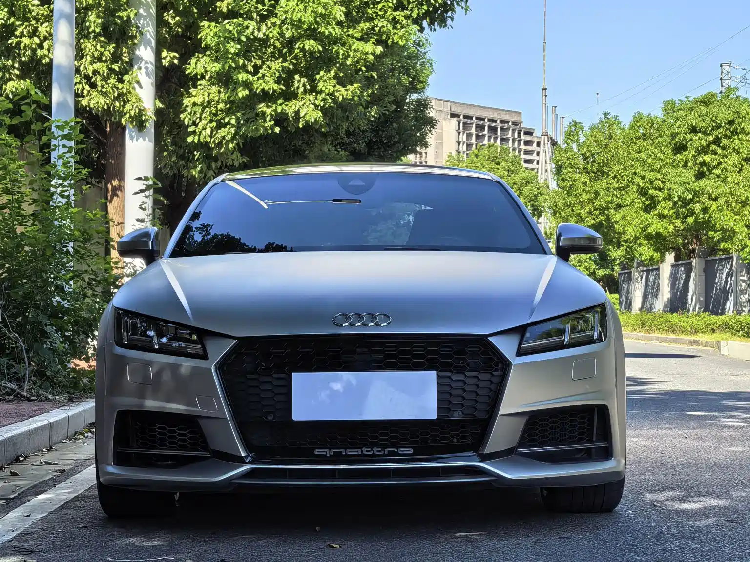 Фото 2 - Audi TT