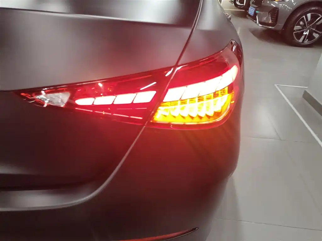 Mercedes-Benz C-Class 2022 Facelift C 200 L Sport фото 8