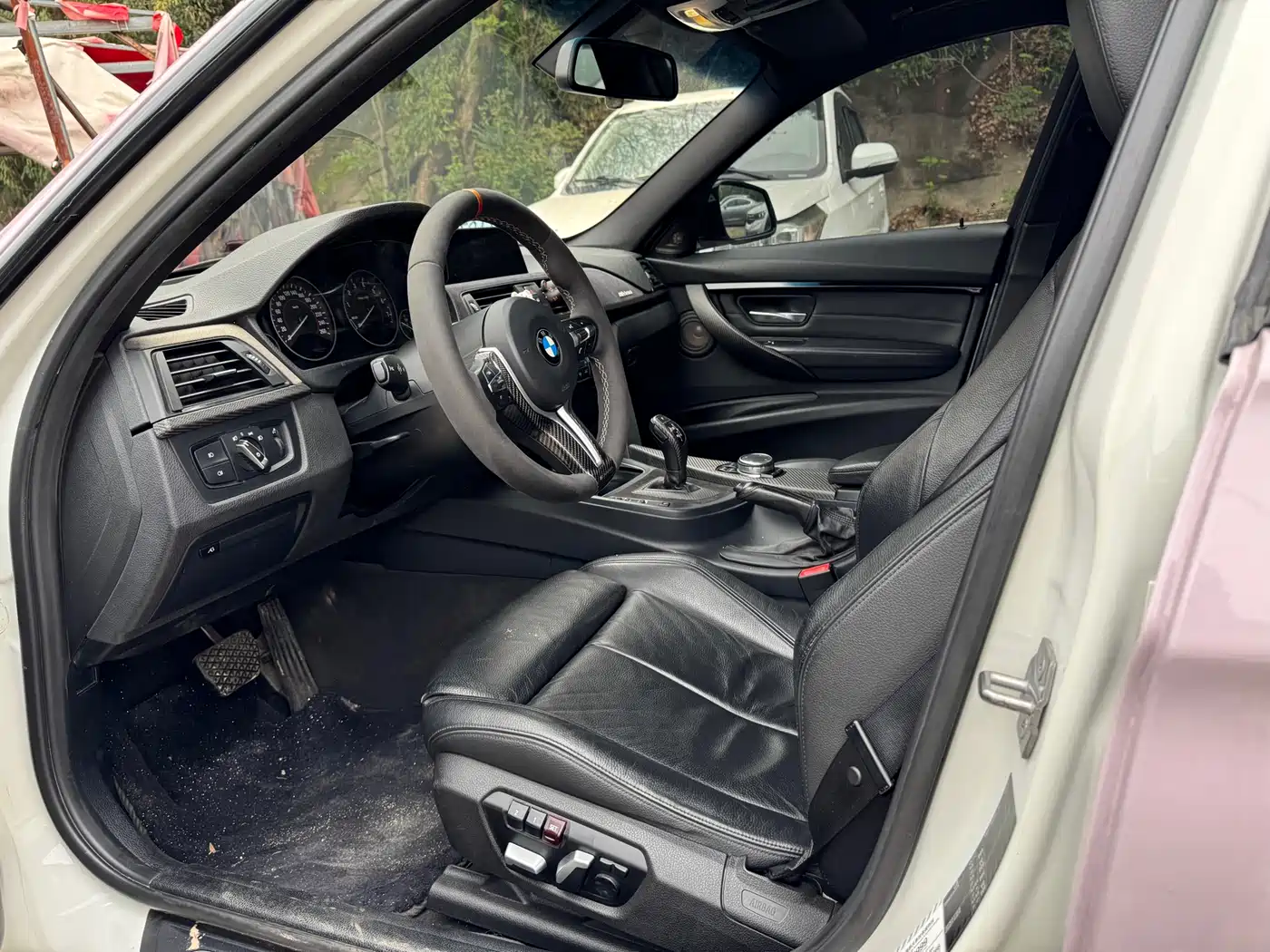 BMW 3 Series 2016 328i M Sport фото 4