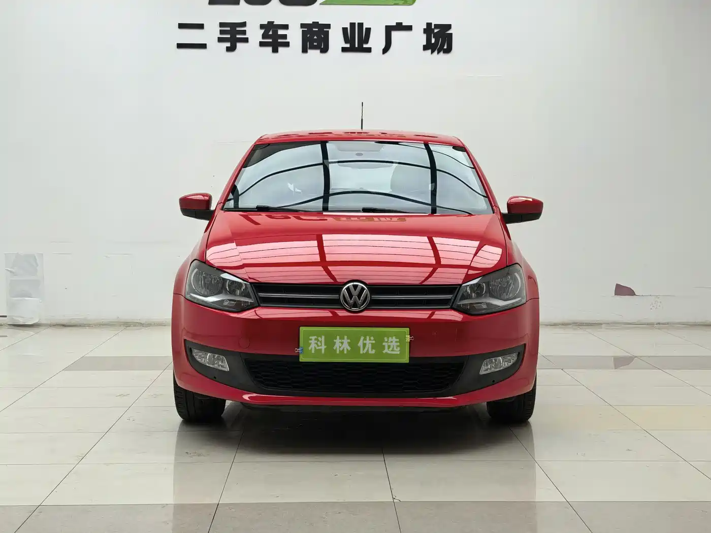 Volkswagen Polo 2013 1.6L Automatic Comfort Edition фото 3
