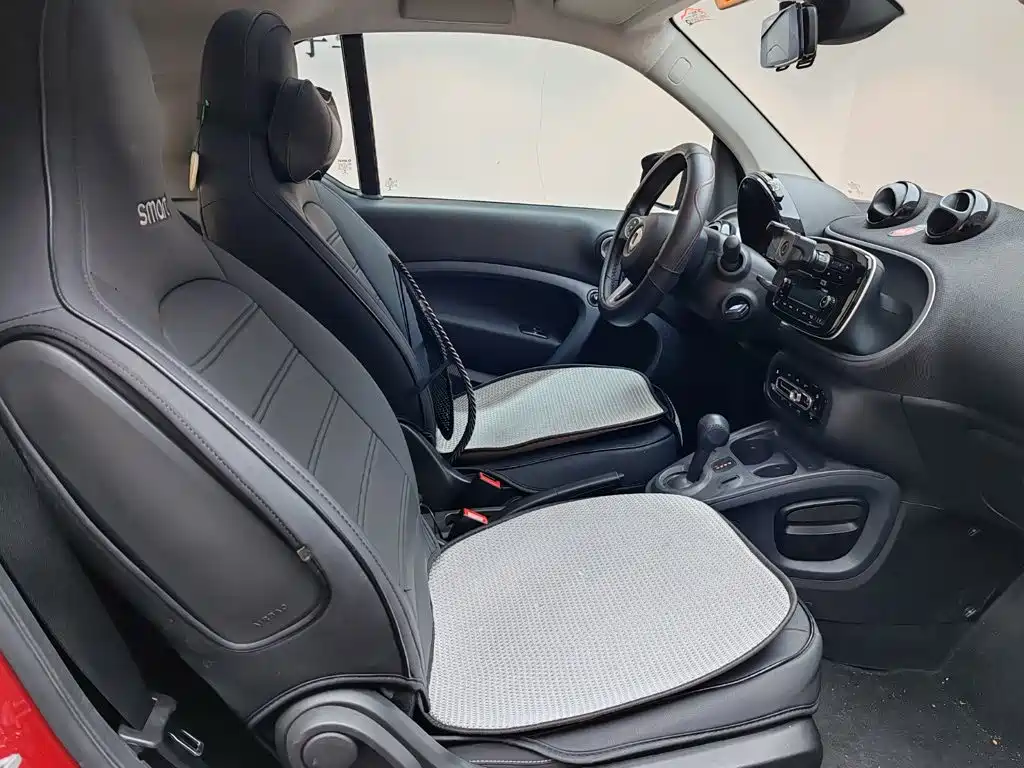 smart fortwo 2018 2018 1.0L 52kW Hardtop Passion Edition China V