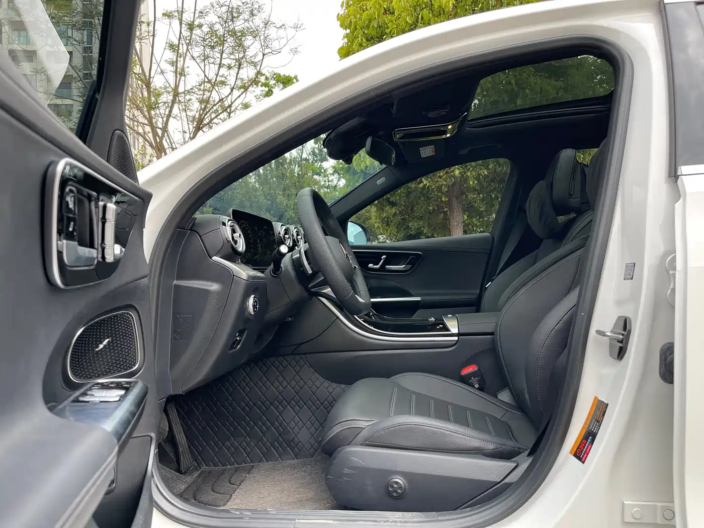 Mercedes-Benz C-Class 2024 Facelift C 260 L Sport фото 8