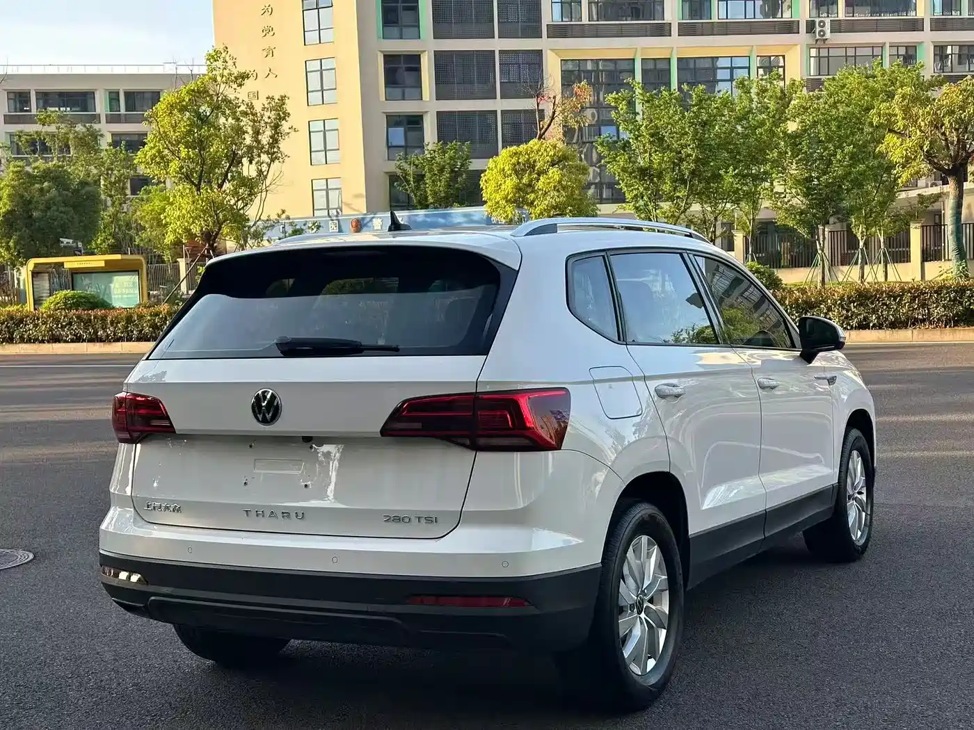 Volkswagen Tharu 2022 280TSI 2WD Trend фото 6