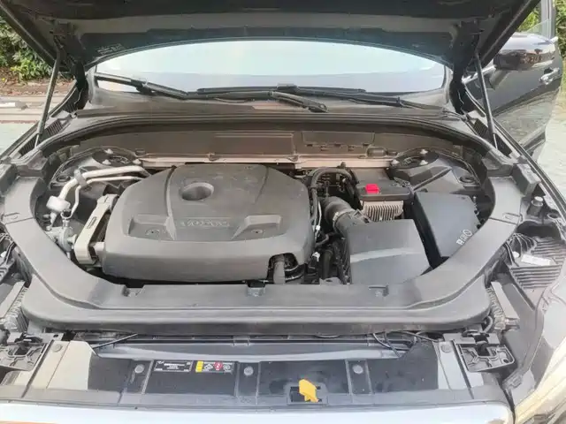 Volvo XC60 2019 T5 4WD Intelligent Ease China VI — фото 3
