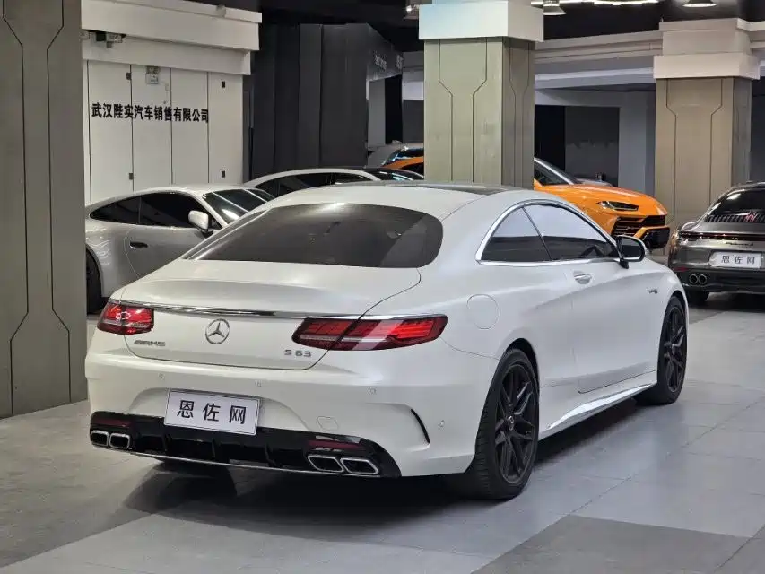 Mercedes-Benz S-Class AMG 2018 AMG S 63 4MATIC+ Coupe фото 16