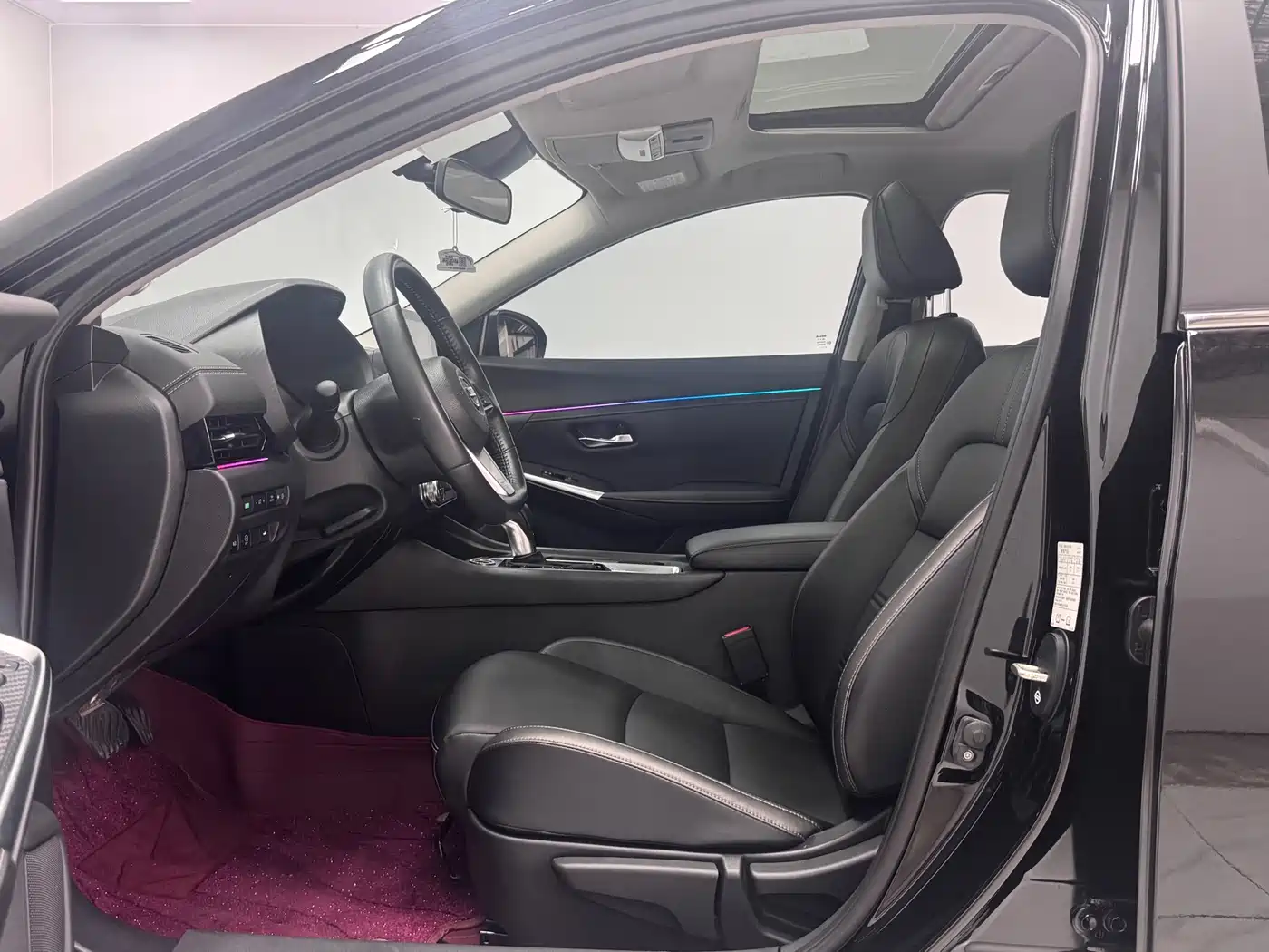Nissan SYLPHY, миниатюра 11