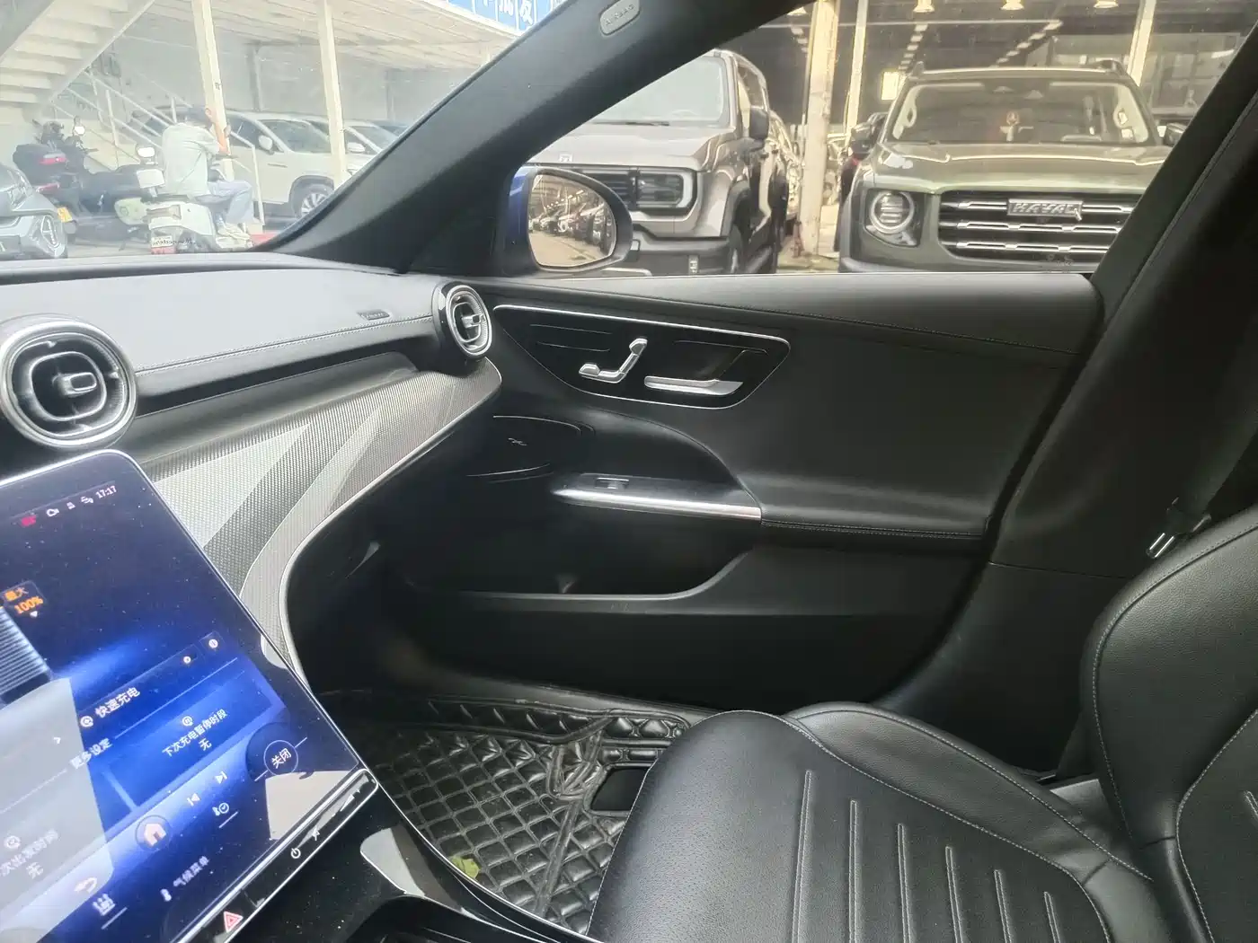 Mercedes-Benz C-Class New Energy 2023 C 350 eL фото 9