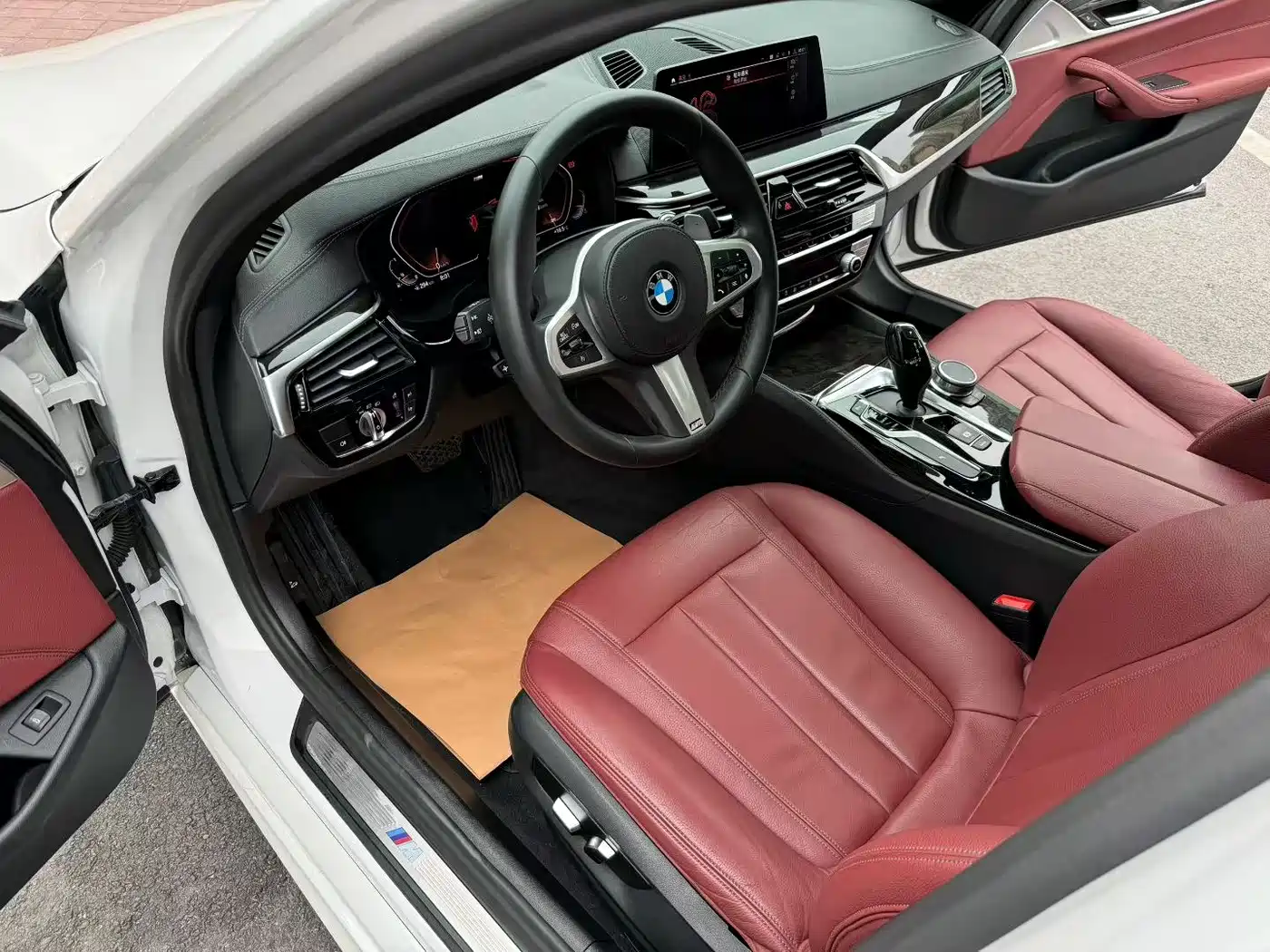 BMW 5 Series 2020 530Li Leading M Sport Package фото 4