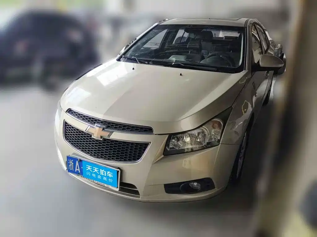 Фото 1 - Chevrolet Cruze