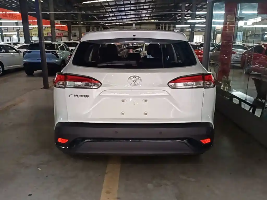 Toyota Frontlander 2025 2024 2.0L CVT Elite Plus Edition