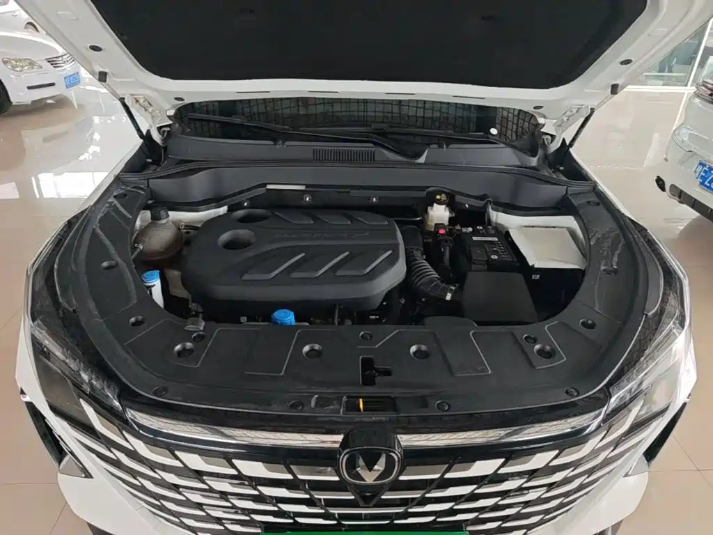 Changan UNI-Z 2024 2025 1.5T Premium