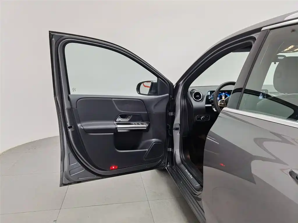 Mercedes-Benz B-Class 2021 B 180 Style фото 8