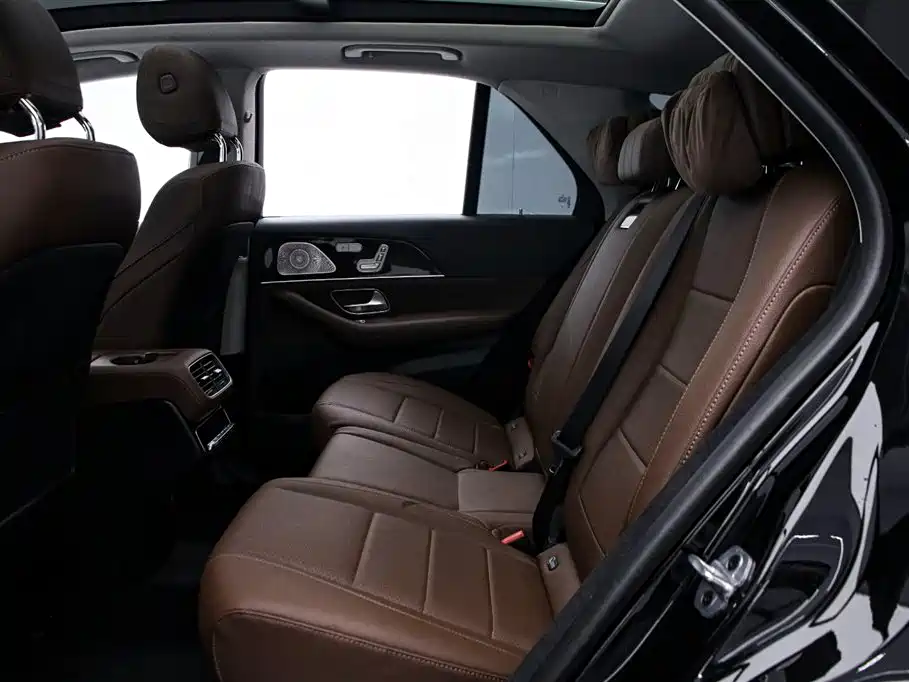 Mercedes-Benz GLE 2024 Facelift GLE 350 4MATIC Fashion фото 14