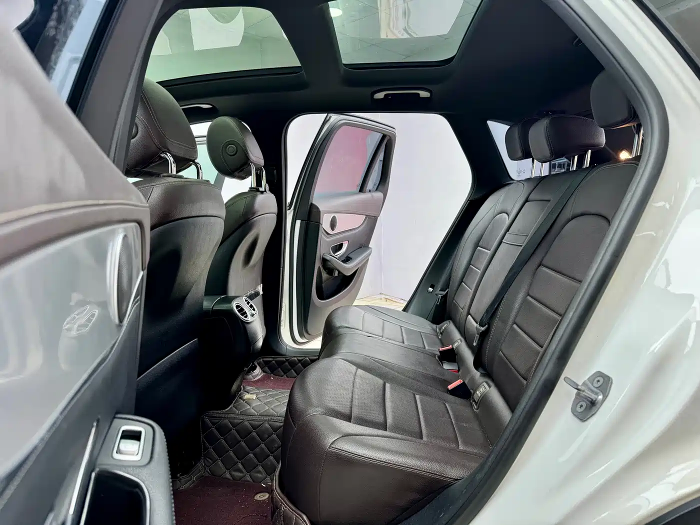 Mercedes-Benz GLC 2018 GLC 200 4MATIC фото 10