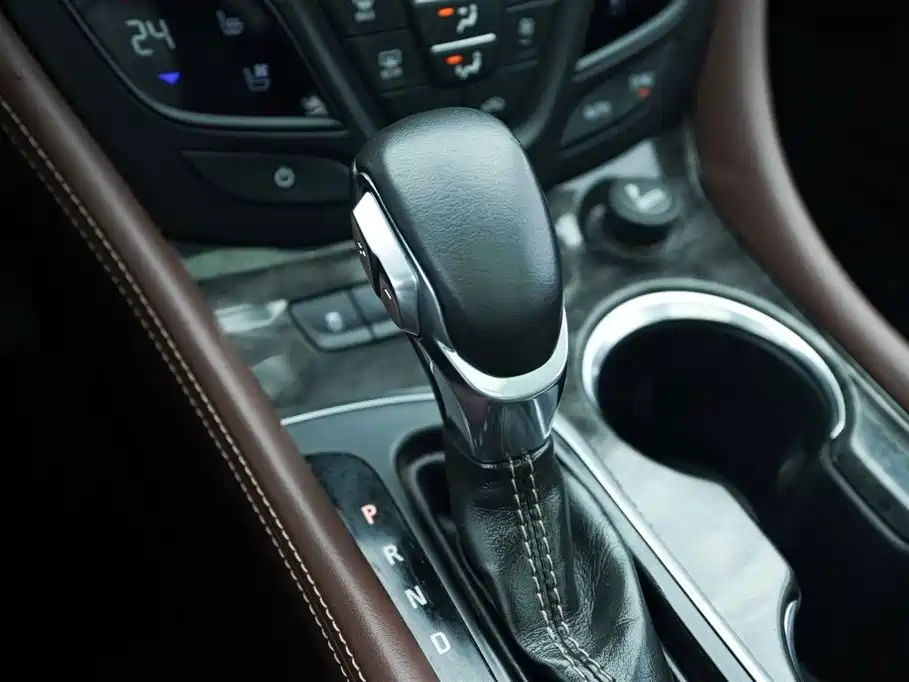 Buick Envision Plus 2016 28T 4WD Luxury фото 2
