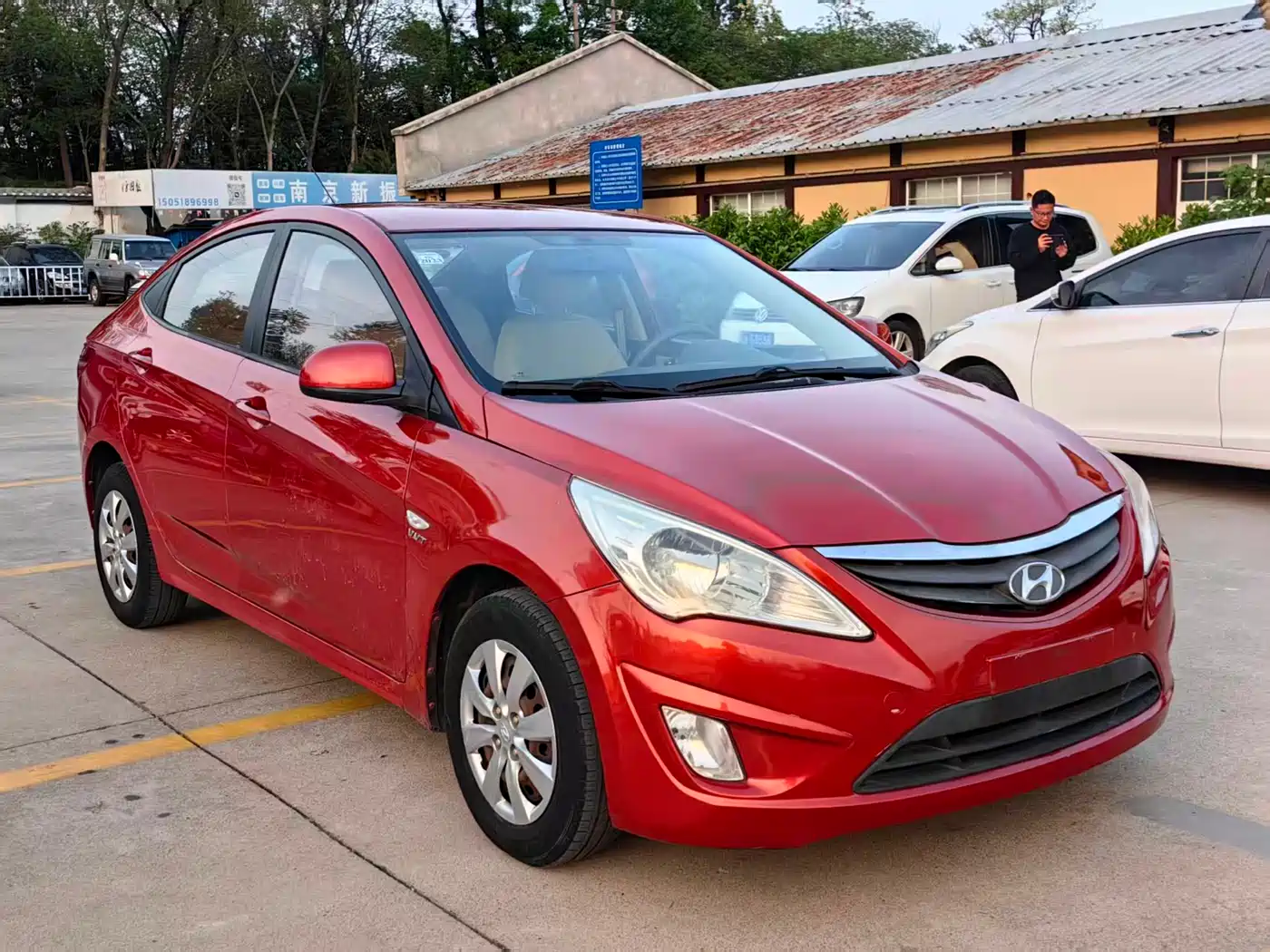 Hyundai Verna 2010 Sedan 1.4L Automatic Comfort GS фото 3