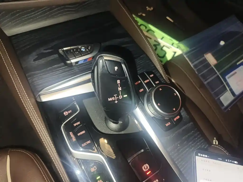 BMW 5 Series New Energy 2022 Facelift 535Le M Sport Package фото 14