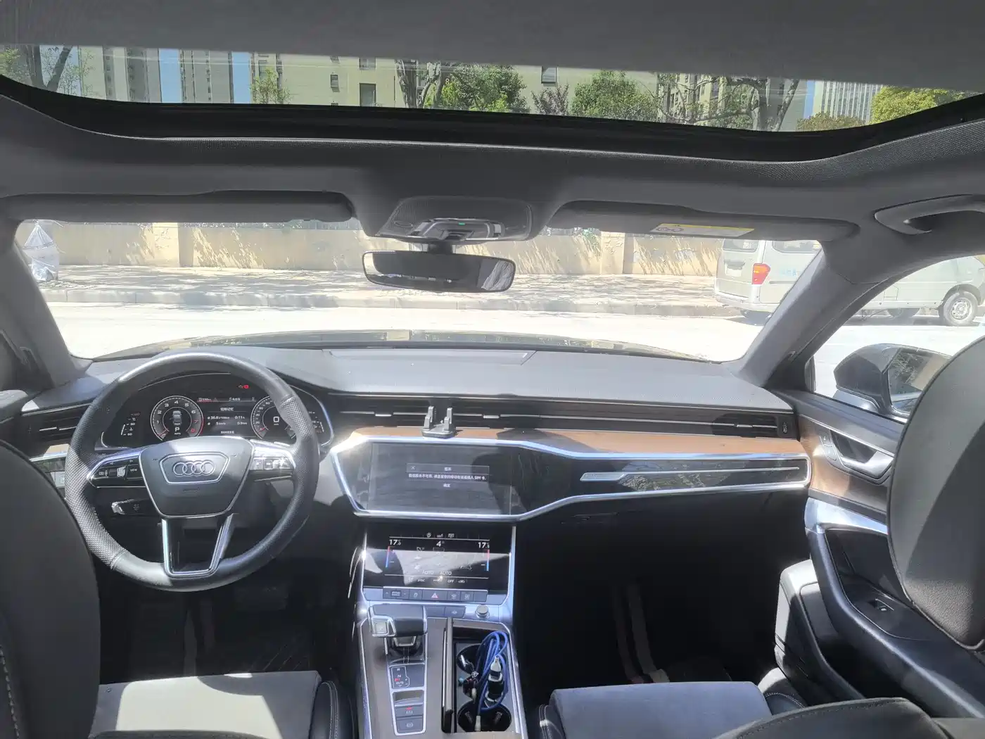 Audi A6L 2020 40 TFSI Luxury Dynamic фото 4