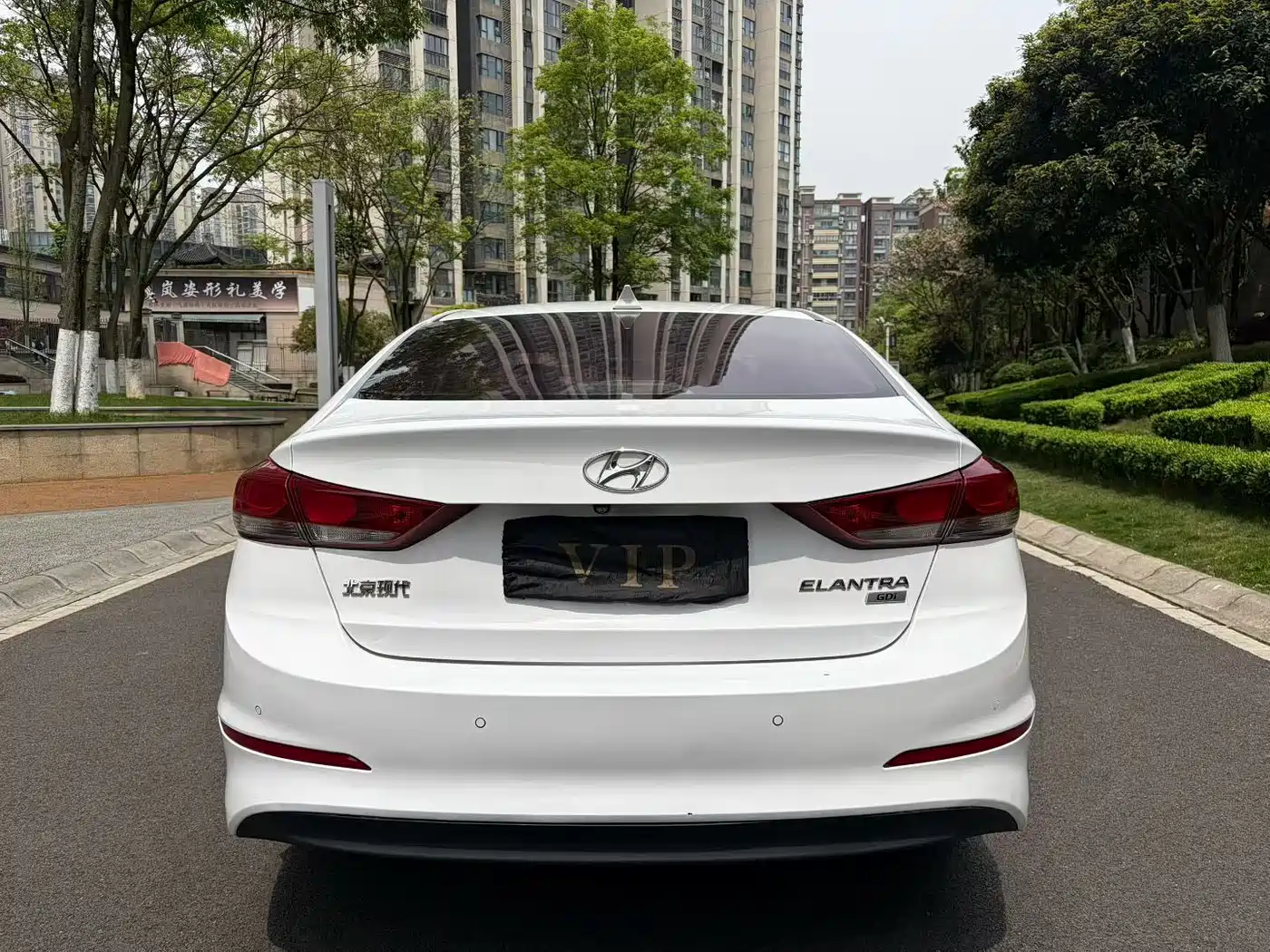 Hyundai Elantra 2016 Model 1.6L Automatic Smart Elite фото 8