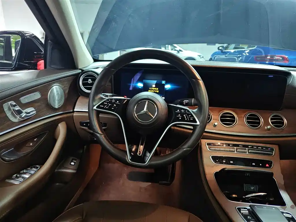 Mercedes-Benz E-Class 2023 Facelift E 300 L Luxury фото 17